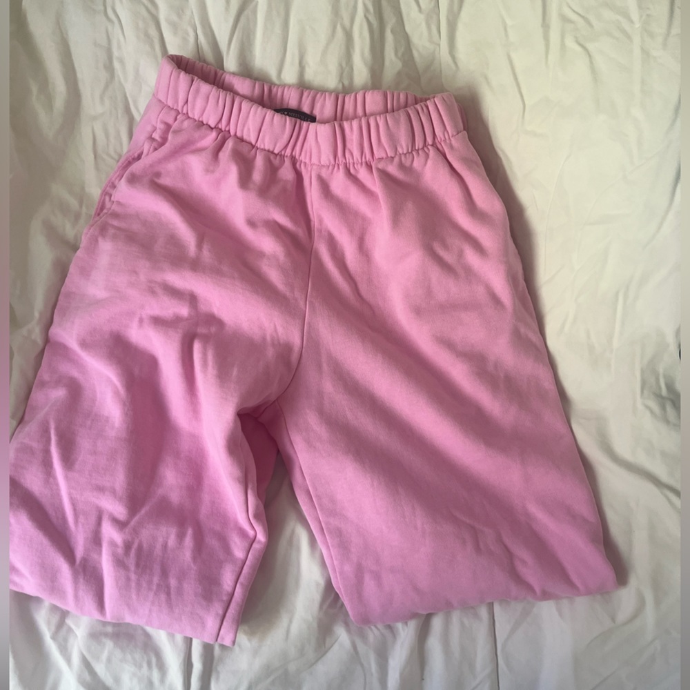Brandy Melville Bubblegum pink Rosa Sweatpants